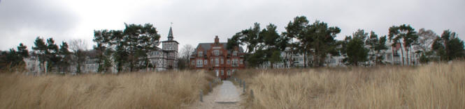 Perlen an der binzer Strandpromenade